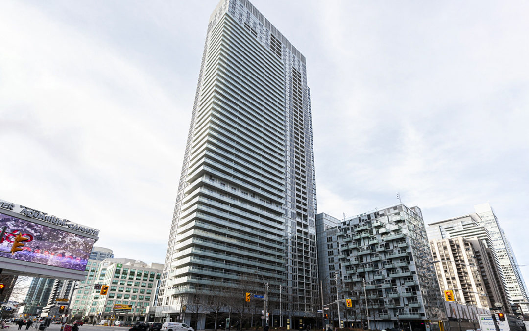 300 Front St W, Unit 2008, Toronto